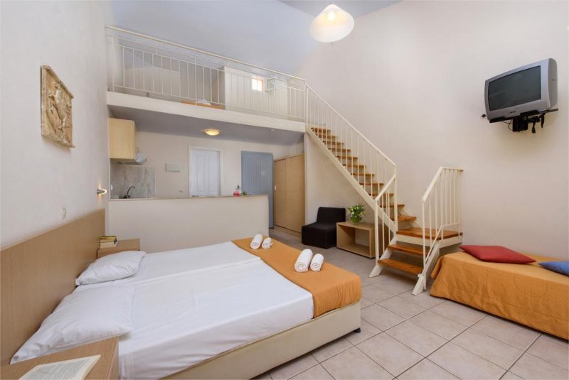 Olympion Village - Снимка 9