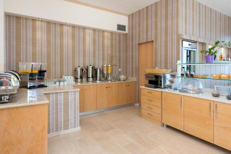 Hotel Villa Natassa - Снимка 9