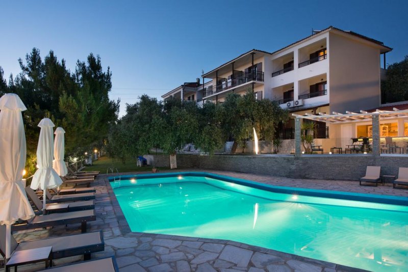 Hotel Villa Natassa - Снимка 4
