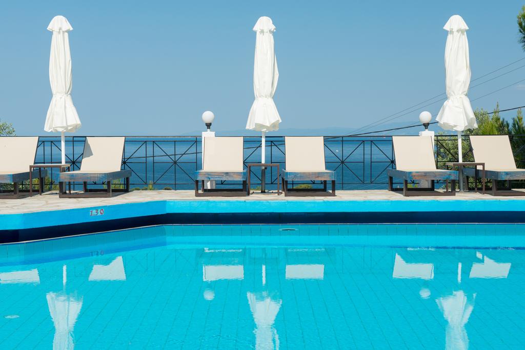 Септември на о. Тасос, Гърция! Нощувка на човек със закуска и вечеря + басейн в хотел Хотел Natassa***, Скала Потамия - Снимка 11