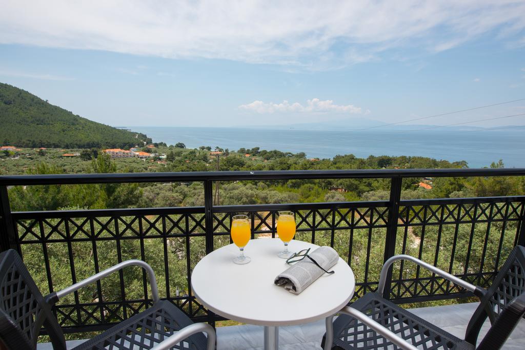 Септември на о. Тасос, Гърция! Нощувка на човек със закуска и вечеря + басейн в хотел Хотел Natassa***, Скала Потамия - Снимка 20