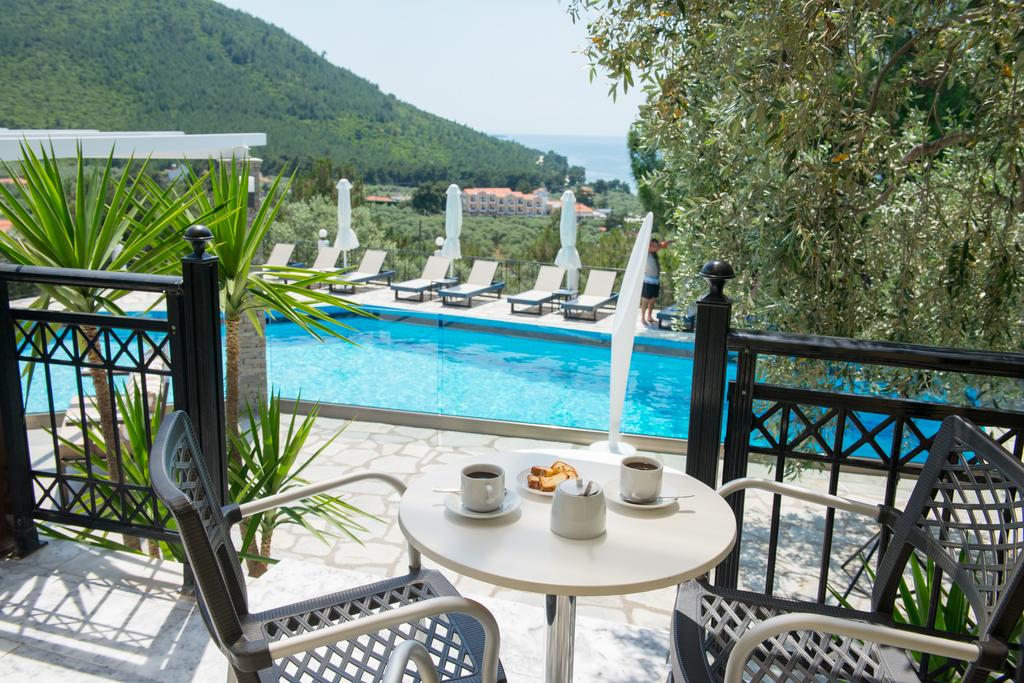 Септември на о. Тасос, Гърция! Нощувка на човек със закуска и вечеря + басейн в хотел Хотел Natassa***, Скала Потамия - Снимка 22