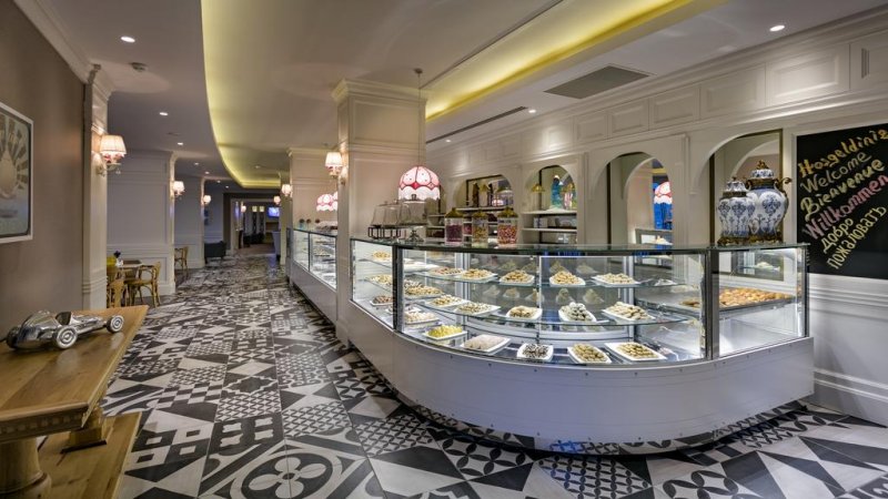 Titanic Deluxe Bodrum - Снимка 8