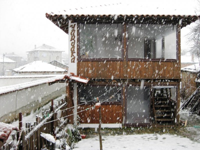 Къщи за гости Чардака - Снимка 8