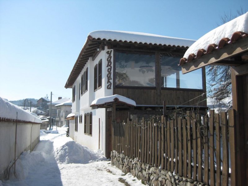 Къщи за гости Чардака - Снимка 2