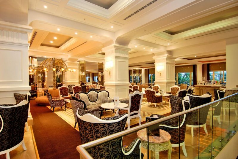 Delphin Diva Premiere - Снимка 2