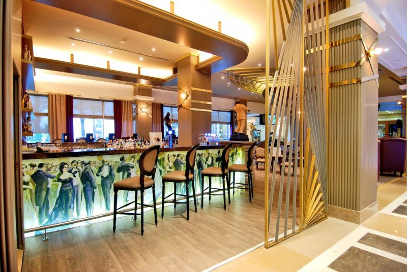 Delphin Diva Premiere - Снимка 3