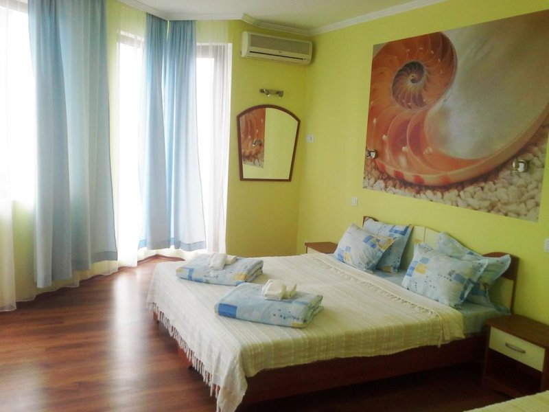 Хотел Аквамарин - Снимка 2