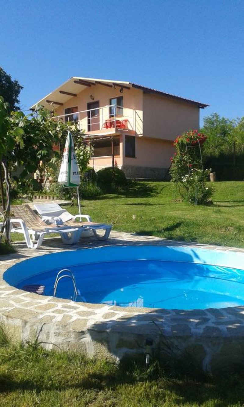 Къща за гости Анди 2004 - Снимка 3