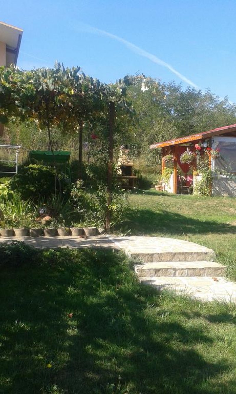 Къща за гости Анди 2004 - Снимка 7