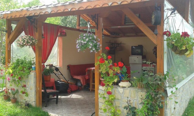 Къща за гости Анди 2004 - Снимка 11