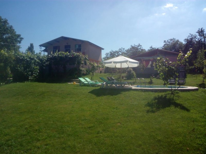 Къща за гости Анди 2004 - Снимка 4