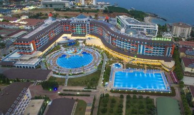 Lonicera Resort & Spa Hotel - Снимка 1