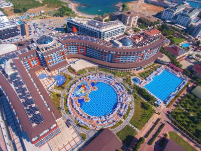 Lonicera Resort & Spa Hotel - Снимка 8