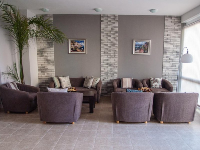 Семеен хотел Ивиан - Снимка 4