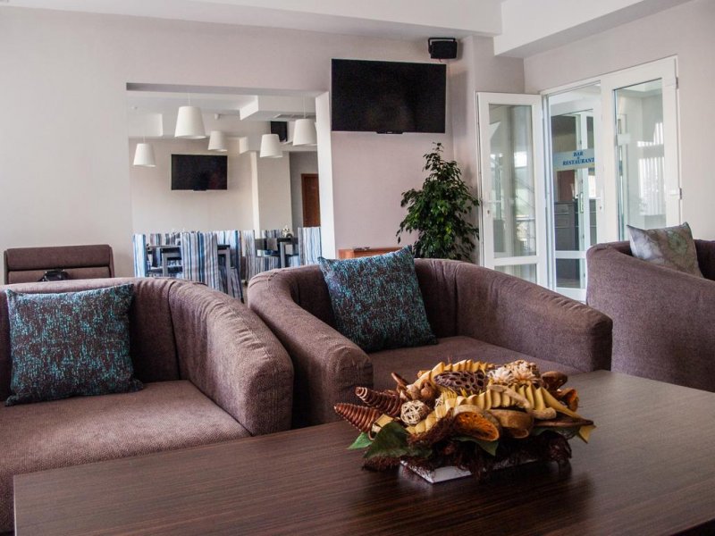 Семеен хотел Ивиан - Снимка 10