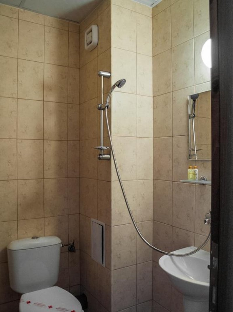 Семеен хотел Ивиан - Снимка 9