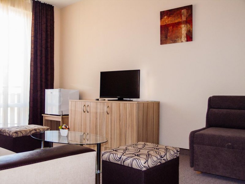 Семеен хотел Ивиан - Снимка 4