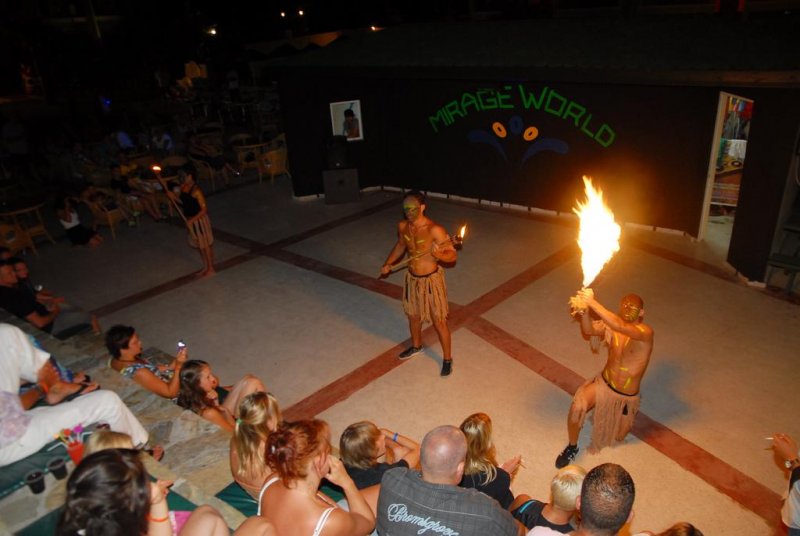 Mirage World Hotel - Снимка 3