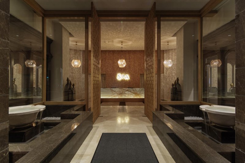 Titanic Deluxe Belek - Снимка 1