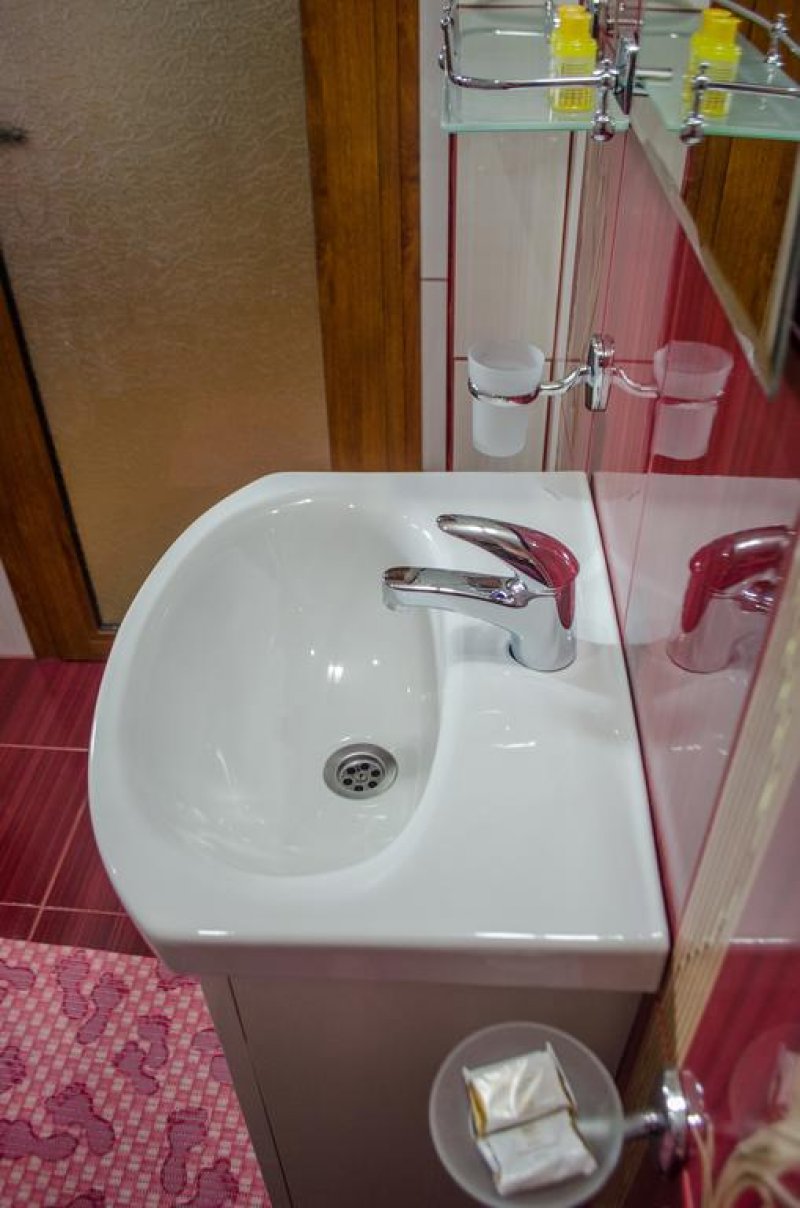 Къща за гости Джули - Снимка 7