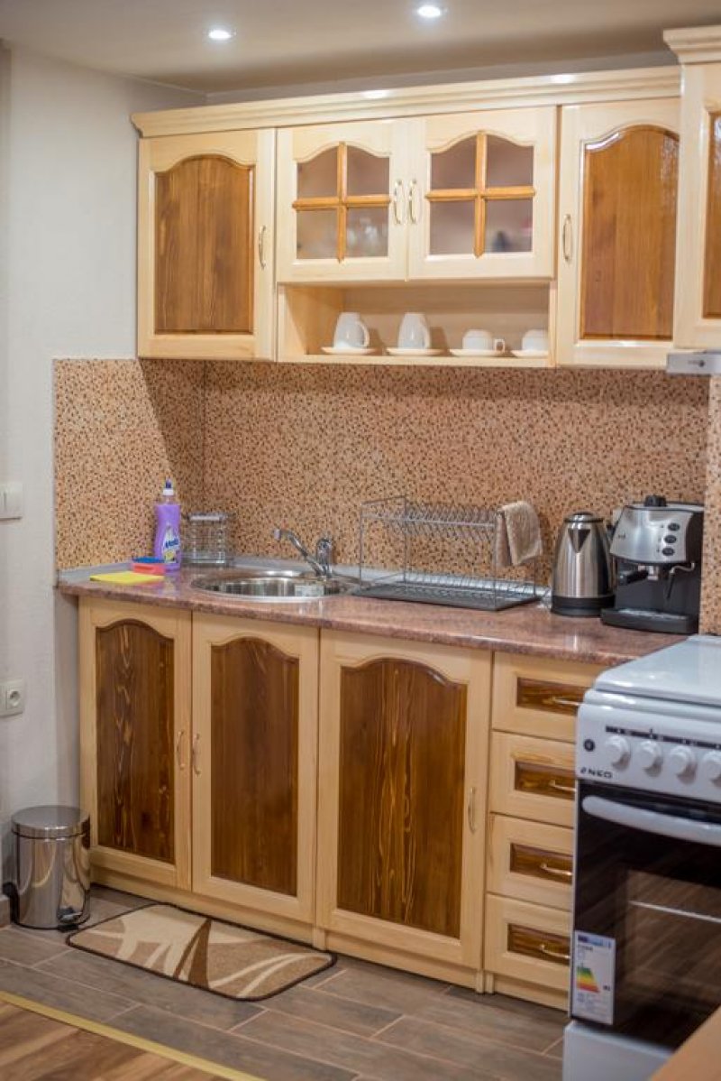 Къща за гости Джули - Снимка 3