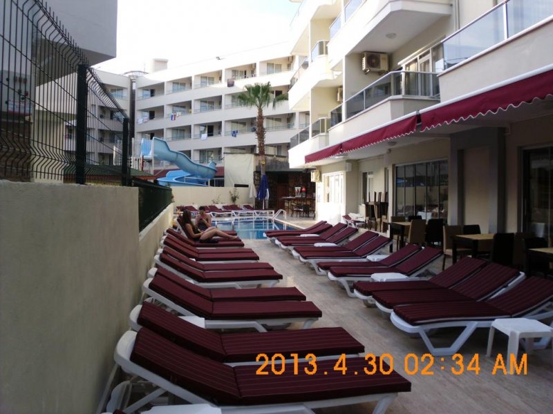 Pekcan Hotel - Снимка 1