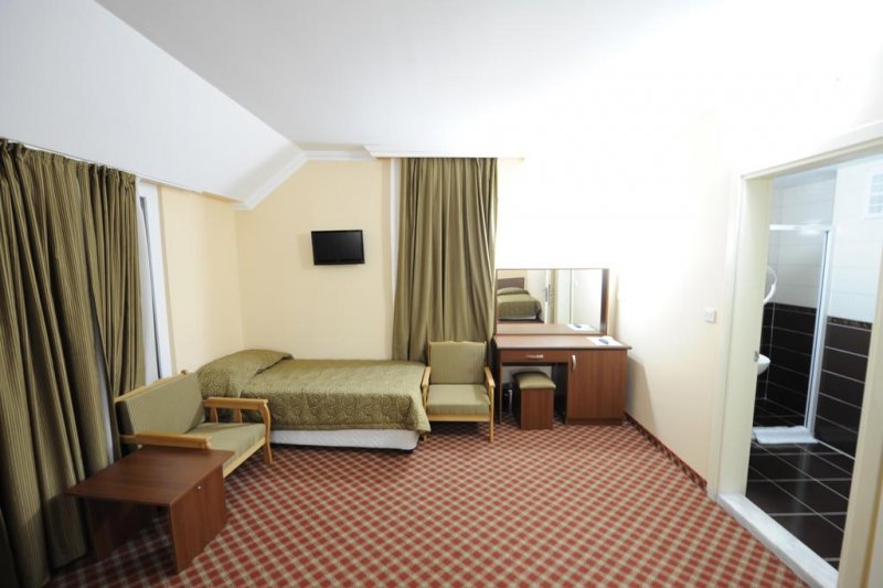 Pekcan Hotel - Снимка 1