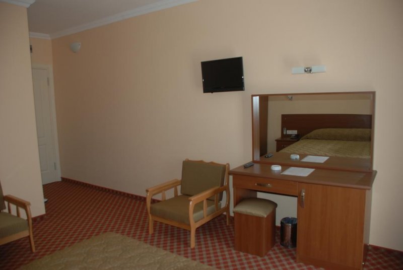 Pekcan Hotel - Снимка 1