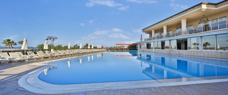 Throne Seagate Belek Hotel - Снимка 1