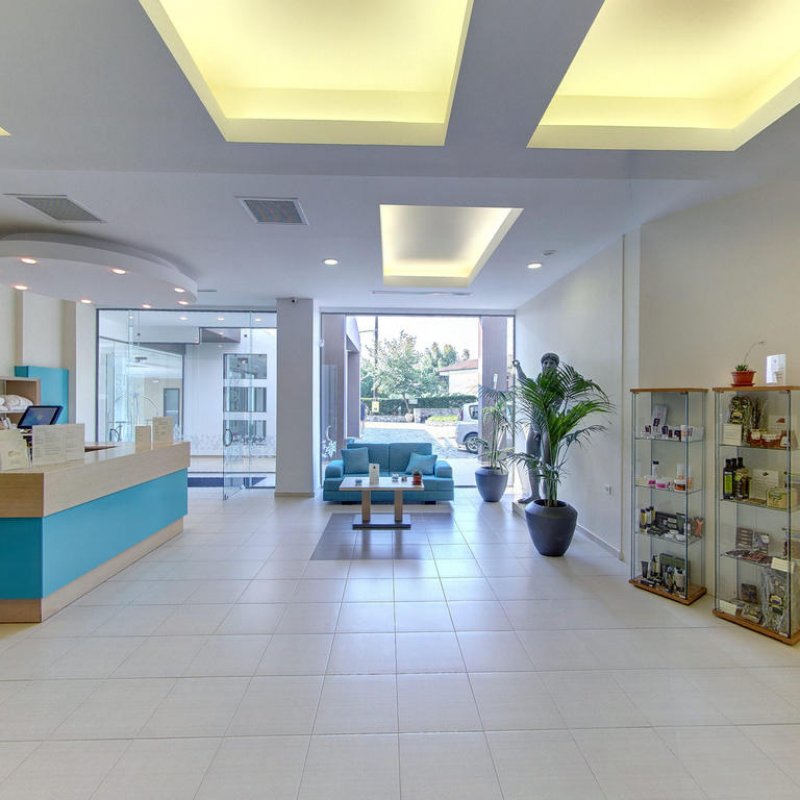 Cronwell Platamon Resort - Снимка 1