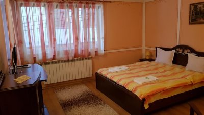 Къща за гости Денис - Снимка 3