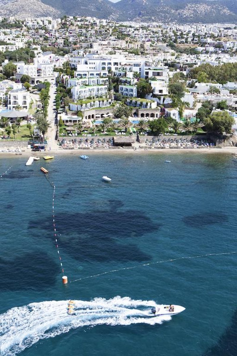 Royal Asarlik Beach Hotel   - Снимка 1