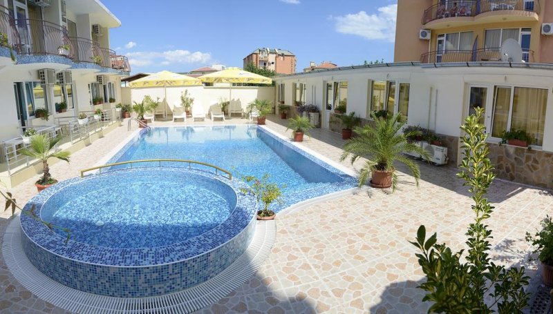 Семеен хотел Равда - Снимка 11