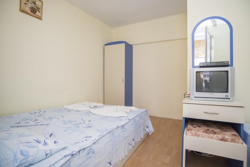 Семеен хотел Равда - Снимка 10