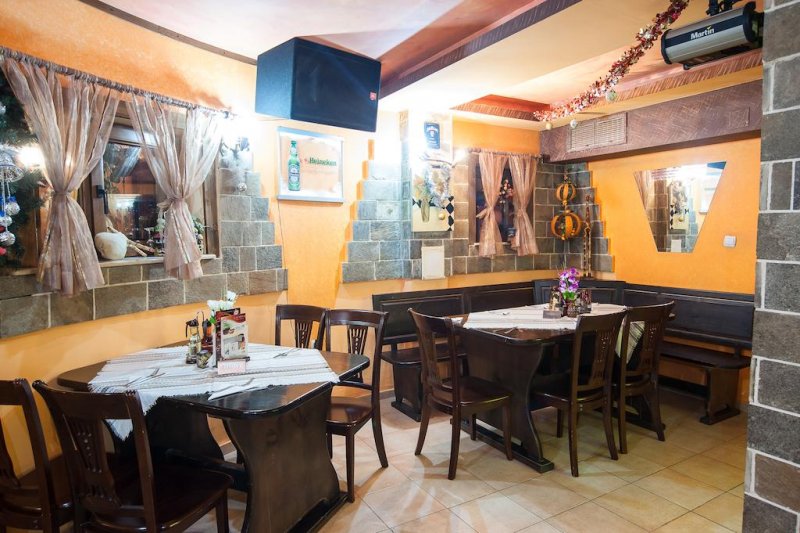 Комплекс Замъка Пампорово - Снимка 10