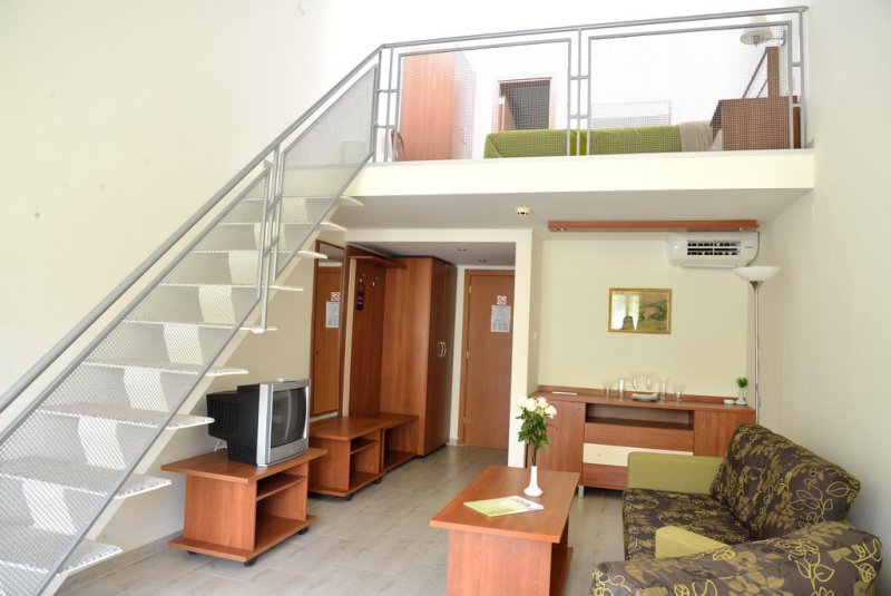 Хотел Глициния - Снимка 4