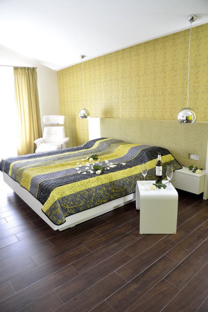 Хотел Глициния - Снимка 9