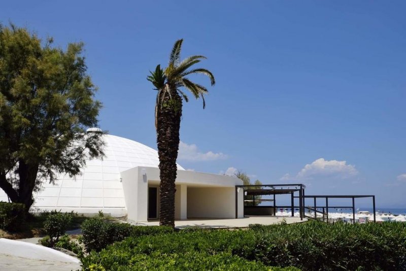 Pallini Beach - Снимка 10