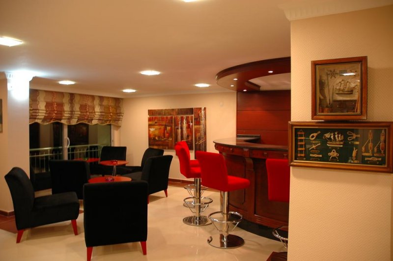Alkan Hotel - Снимка 8