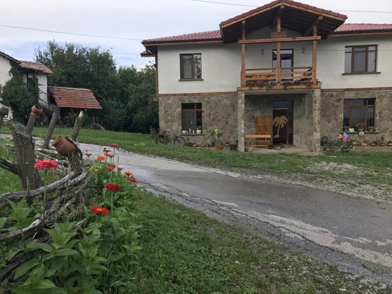 Къща за гости Дъбравата - Снимка 3