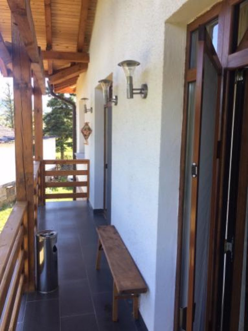 Къща за гости Дъбравата - Снимка 10