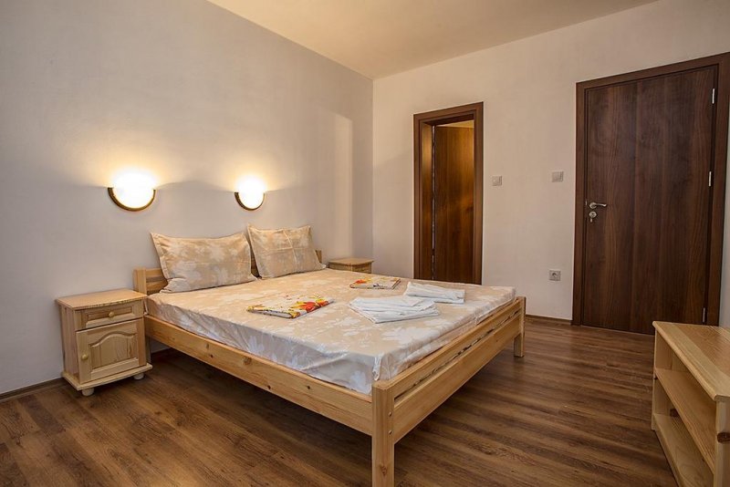 Къща за гости Дъбравата - Снимка 1