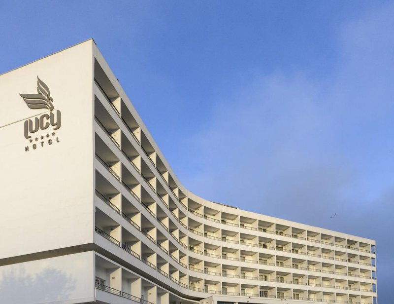 Lucy Hotel - Снимка 3