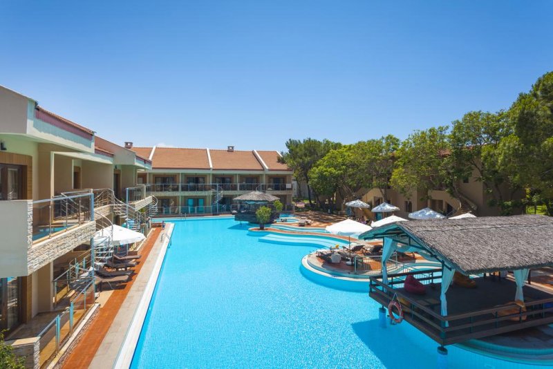 Club Hotel Turan Prince World - Снимка 4