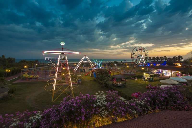 Club Hotel Turan Prince World - Снимка 5