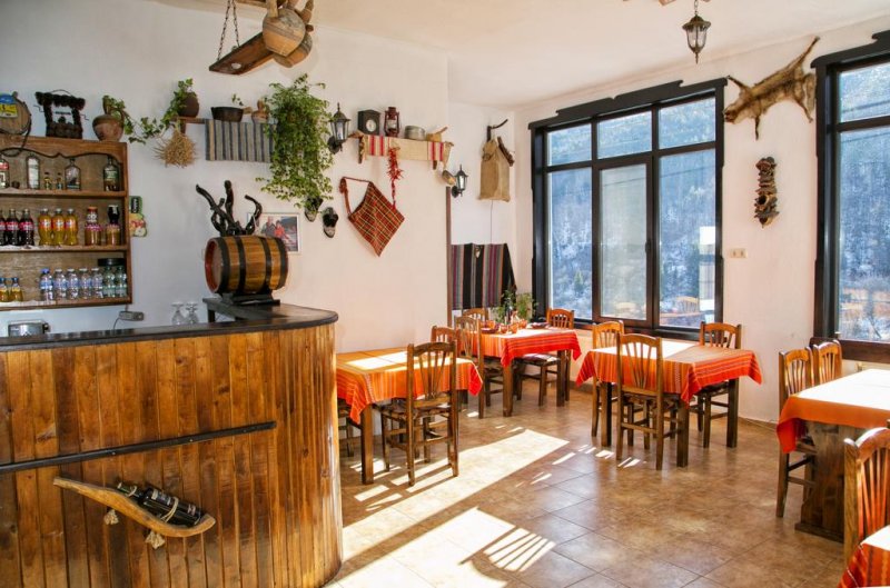 Къща за гости Конакът - Снимка 11