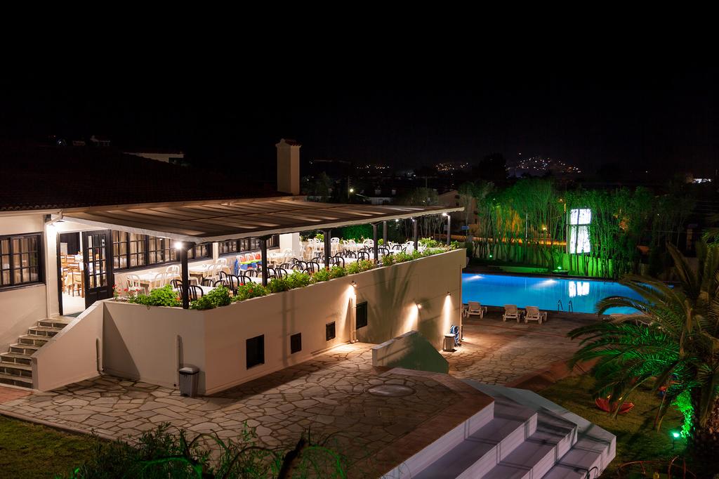 През Септември: 3 нощувки, All Inclusive в хотел Bellagio 3*, Халкидики, Гърция! - Снимка 17