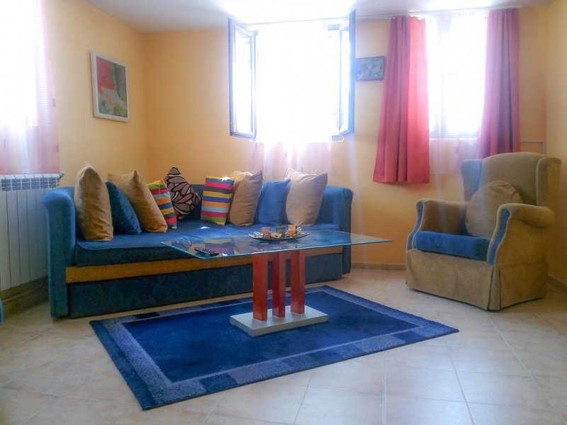 Вила Калин - Снимка 1