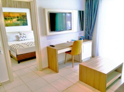 Club Shark Hotel - Снимка 7